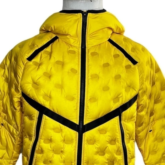 Nike Sportswear Yellow Tech Pack Goose Down Filled Puffer Hooded Jacket - Picture 10 of 16